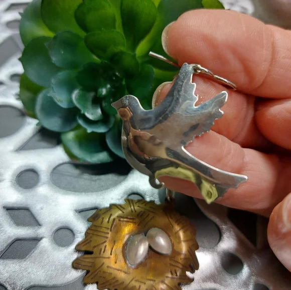 Zirkus Handcrafted Earrings - Picture 10 of 12